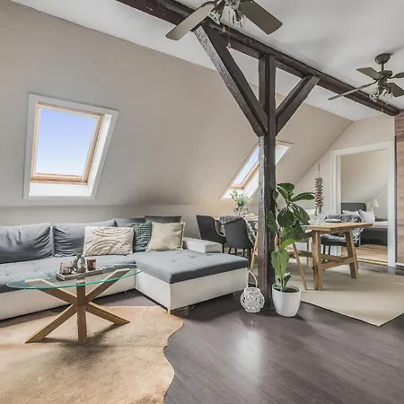 Hirsch-apartment-5 Eulennest Апартаменты *