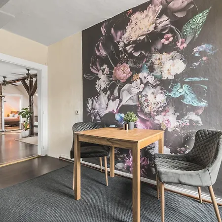 Апартаменты Hirsch-apartment-5 Eulennest Бад-Гарцбург